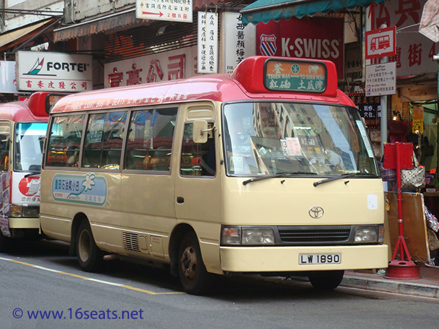 公共小巴路線：荃灣—土瓜灣